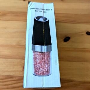 Gravity Electric Salt and Pepper Grinder